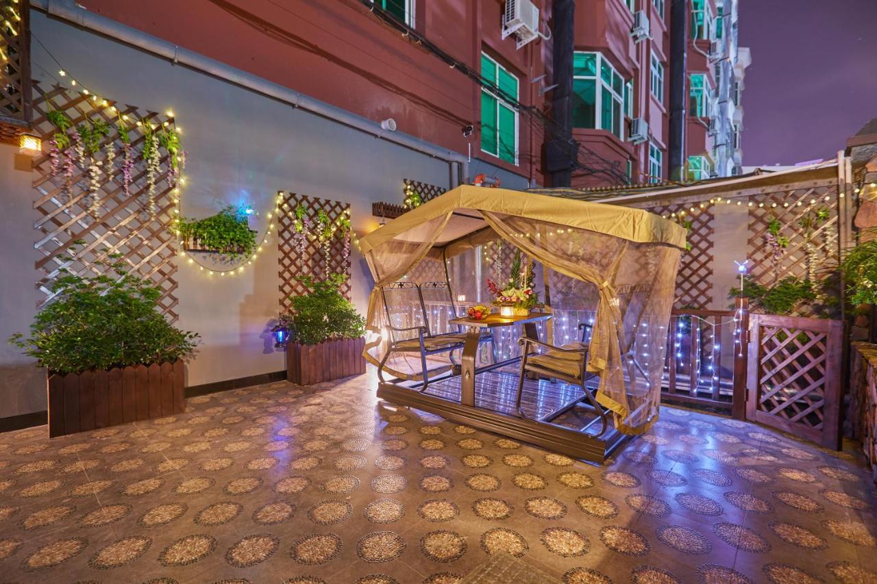 Yiwu Boman Boutique Hotel Exterior foto